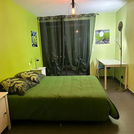 Spacieux A 122m² Avec Vue Sur La קאנט אן רוסיון