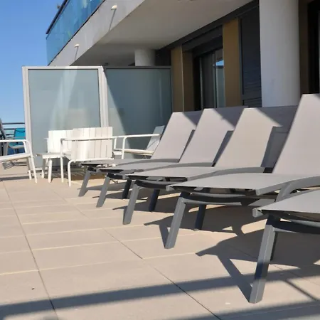 Beachfront: Spacious 4-bedroom With Sea View Terrace