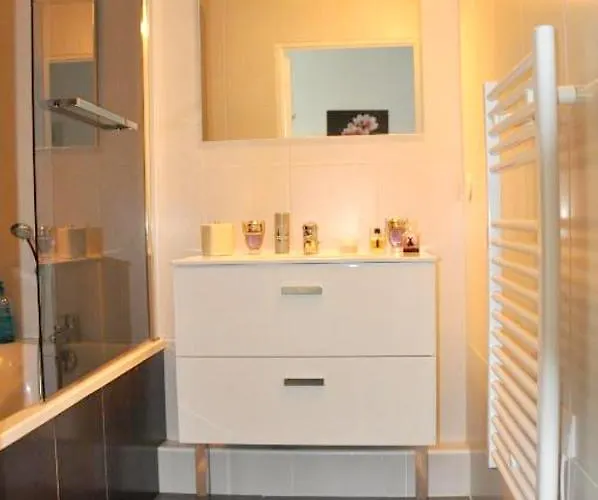 Apartman Spacieux A 122m² Avec Vue Sur La *