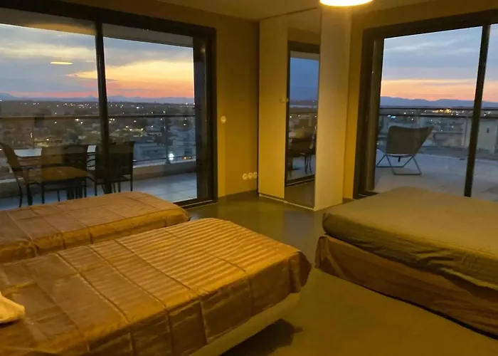 Spacieux A 122m² Avec Vue Sur La *
